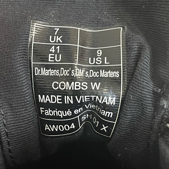 Dr. Martens Combs Poly Casual Boots - Women's Size 9 Like New - Picture 5 of 11